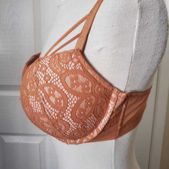 Victoria's Secret Very Sexy Push Up Underwire Tan Lace Bra Women's 36D - Picture 5 of 15